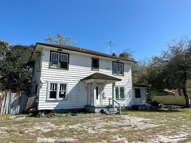 1st image of 3820 7th St S