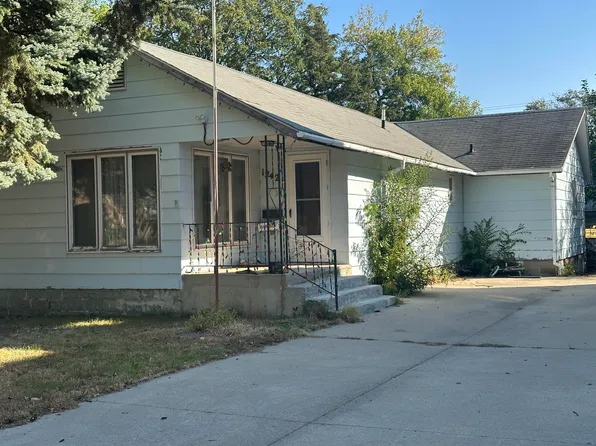 1242 Wisconsin Ave SW, Huron, SD 57350