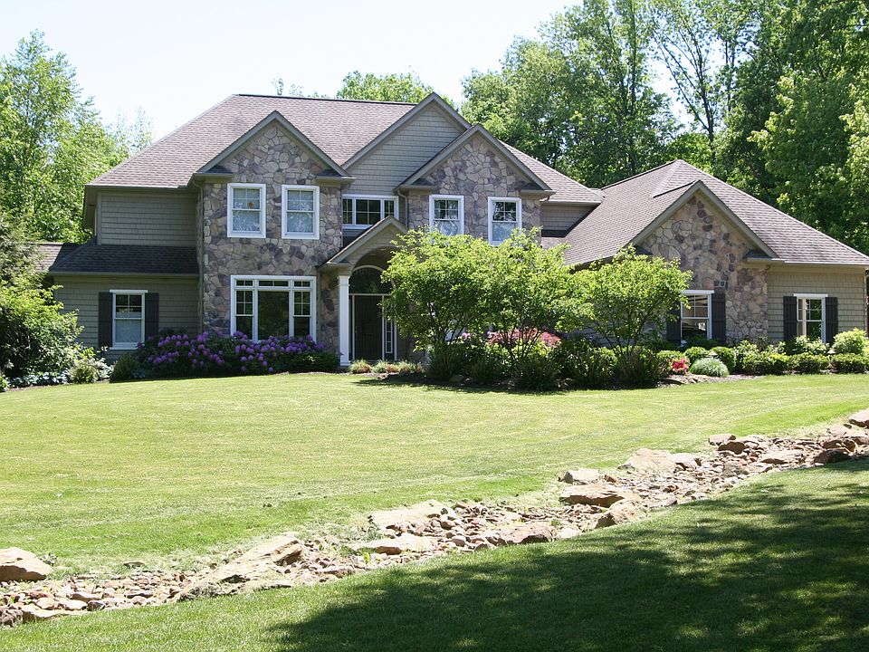 1st image of 1524 Beacon Hill Dr