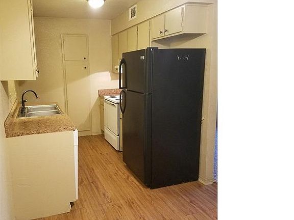5th image of 5518 S Walker Ave APT 242