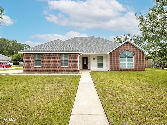 2nd image of 7020 Bayou Landing Dr