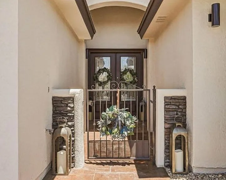 7417 Gulf Creek Dr — Photo 4