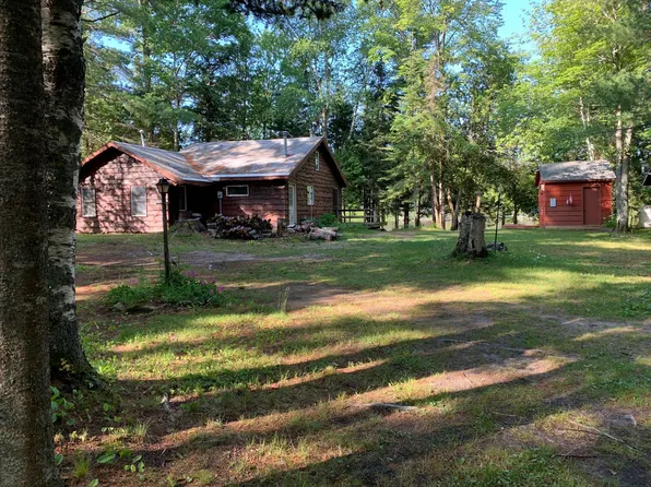 33643 W Tahqua Trl, Eckerman, MI 49728