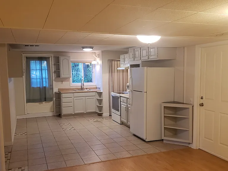 6619 Franklin Ave #3 — Photo 7