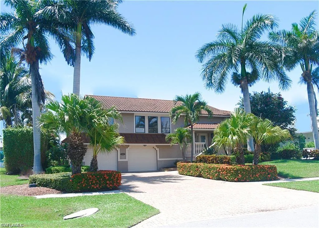 4 bed, 3.0 bath, 3154 sqft, $18,000 — Photo 2