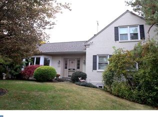 1110 Tower Ln E, Penn Valley, PA 19072