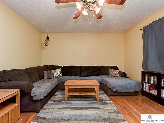 5th image of 3905 N 212th St