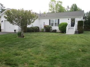 2206 Fox Run, Middleboro, MA 02346