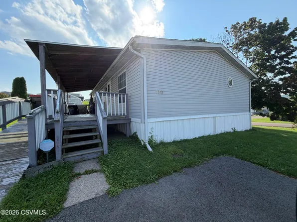 176 Rolling Hill Dr, Berwick, PA 18603