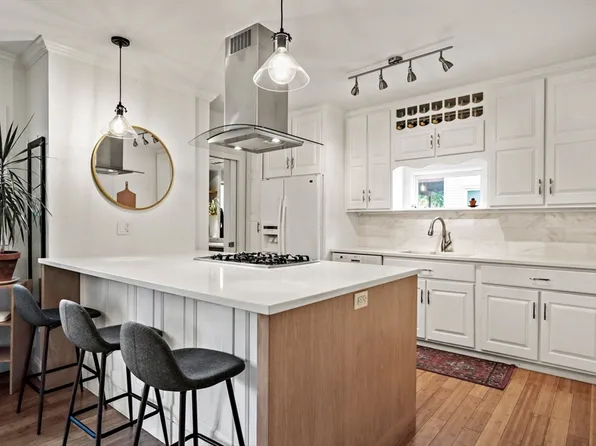 34 Everett Ave #1, Somerville, MA 02145