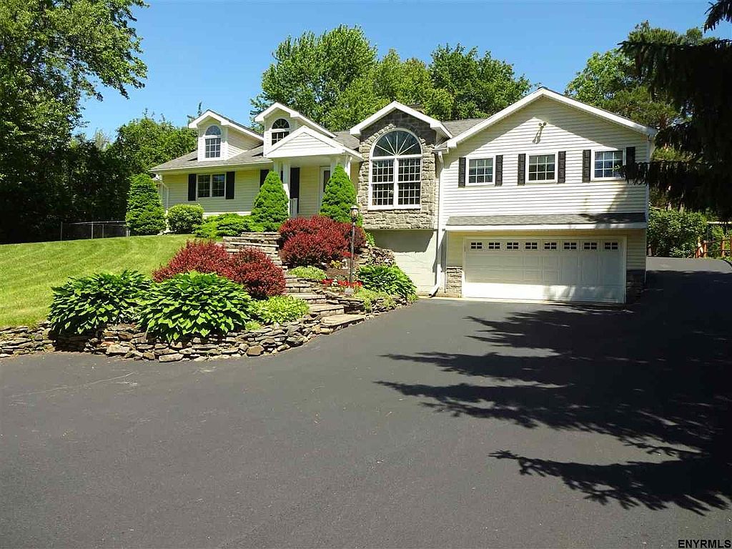 11 Garnsey Rd, Rexford, NY 12148 Zillow