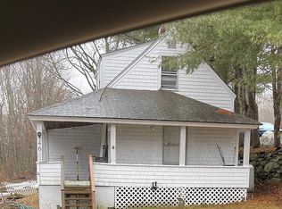 46 High St, Winthrop, ME 04364