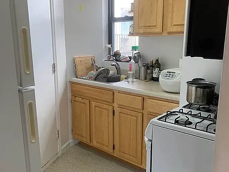 164 Mott St #1CS — Photo 5