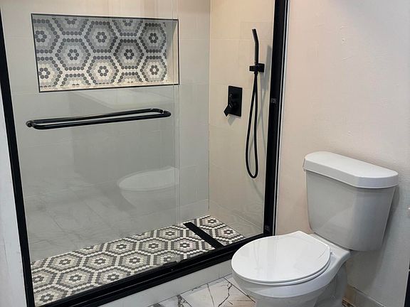 5th image of 12 Clinton St APT 3
