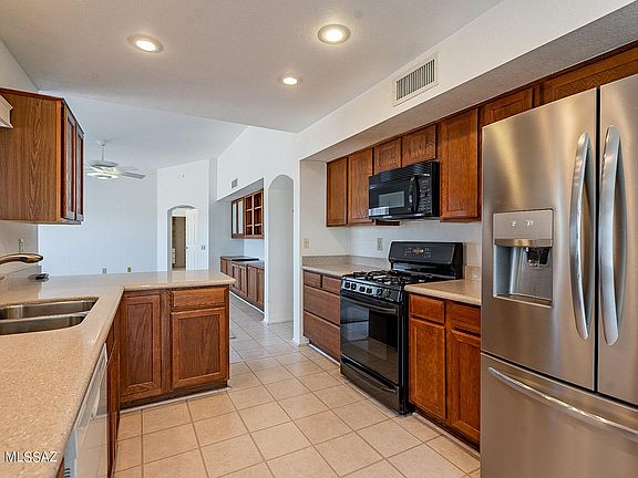 3rd image of 14511 N Alamo Canyon Dr
