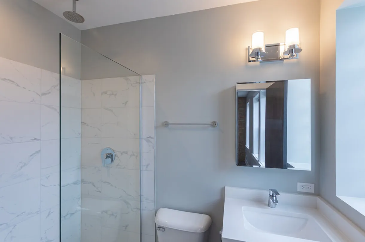 4069 N. Kenmore Avenue — Photo 3