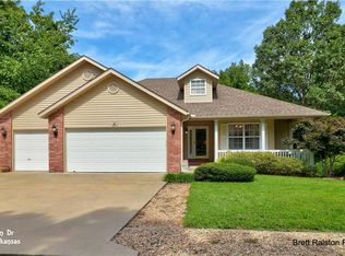 40 Ettington Dr, Bella Vista, AR 72714