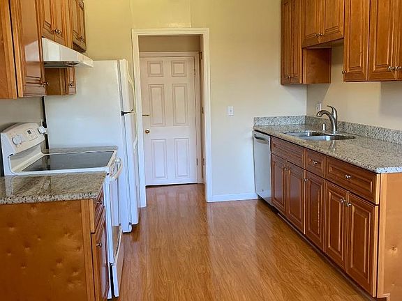 5th image of 7150 Rainbow Dr APT 45