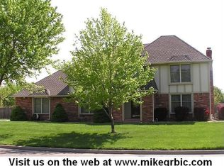 856 N Stagecoach St, Wichita, KS 67230