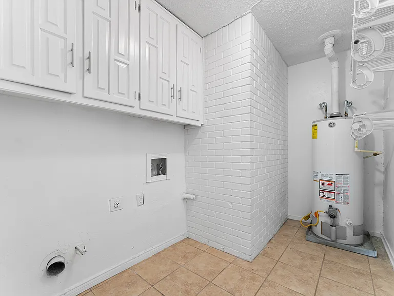 1224 Holt Ave — Photo 30