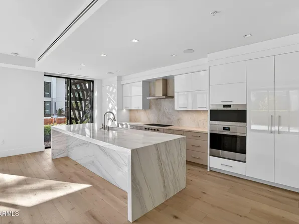 6587 N PALMERAIE Boulevard #1008, Paradise Valley, AZ 85253