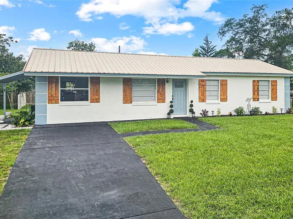 2820 Sabal Palm Dr, Edgewater, FL 32141
