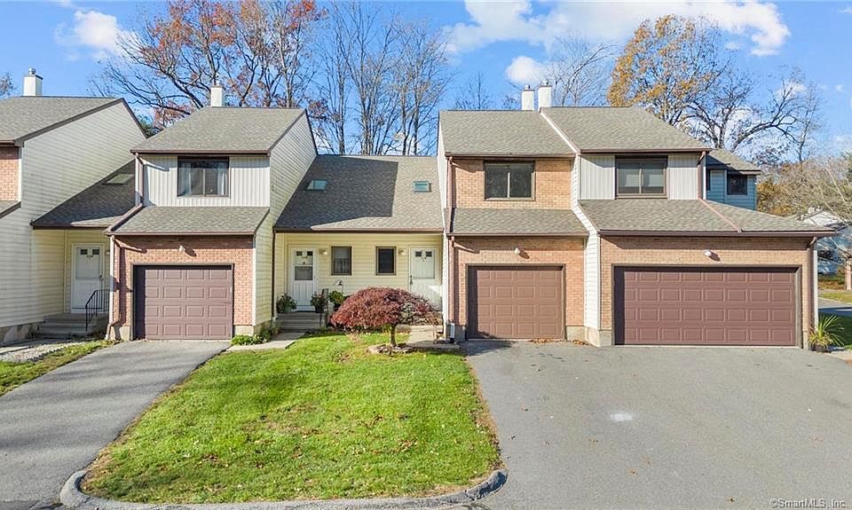 116 Oak Forest Dr Manchester CT Zillow