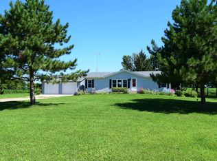 438 72nd St SE, Montrose, MN 55363