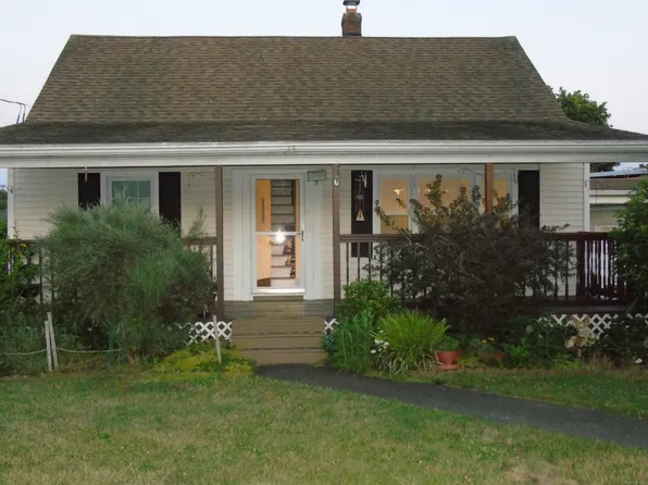 1 Brookvale Road, North Haven, CT 06473