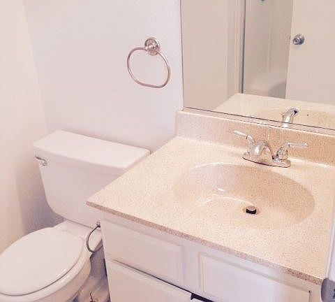 3rd image of 3930 E 11th St APT 202