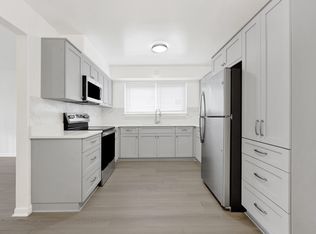 1608 Ogden Avenue - 2W, Downers Grove, IL 60515