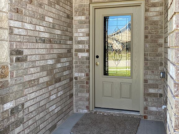5th image of 5104 Nuevo Ln