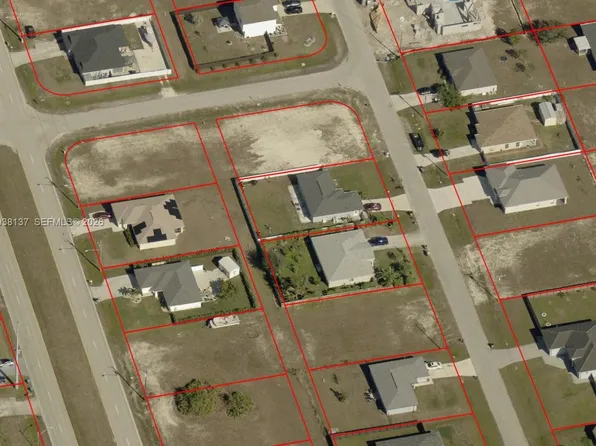 2129 Santa Barbara Blvd N, Cape Coral, FL 33993
