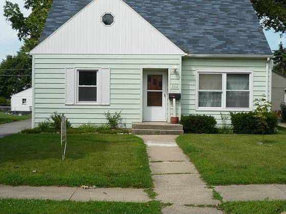 1st image of 2612 Ellen Ave