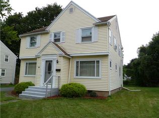 61 Lyndale Dr, Rochester, NY 14624