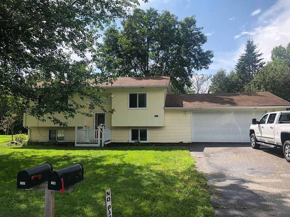 1st image of 1205 NE 7th Ave