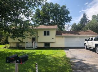 1205 NE 7th Ave, Grand Rapids, MN 55744
