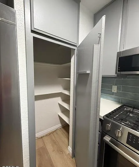 2547 Harbor Blvd #3 — Photo 3