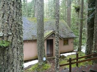 79301 E Road 35, Rhododendron, OR 97049