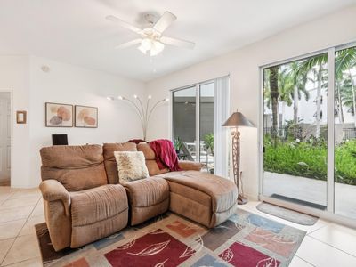 2421 NE 65th Street #103, Fort Lauderdale, FL, 33308