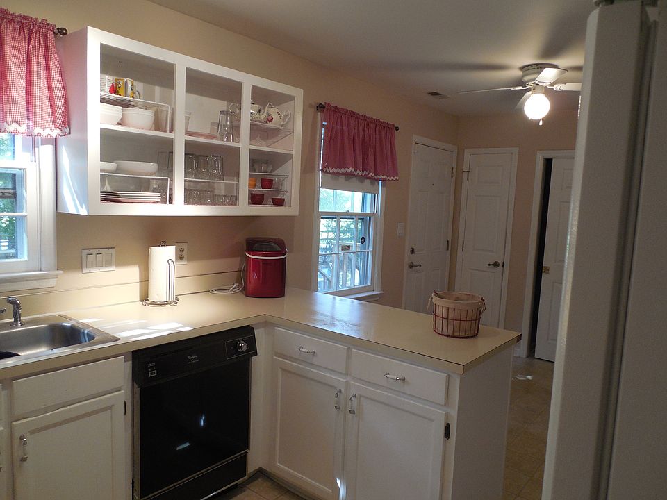 2nd image of 7100 Amarillo Dr