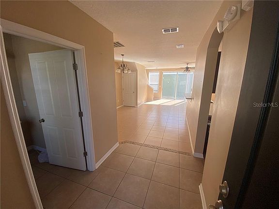 5th image of 3173 Via Otero Dr
