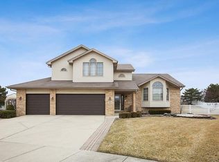 21206 Kaitlin Ct, Matteson, IL 60443