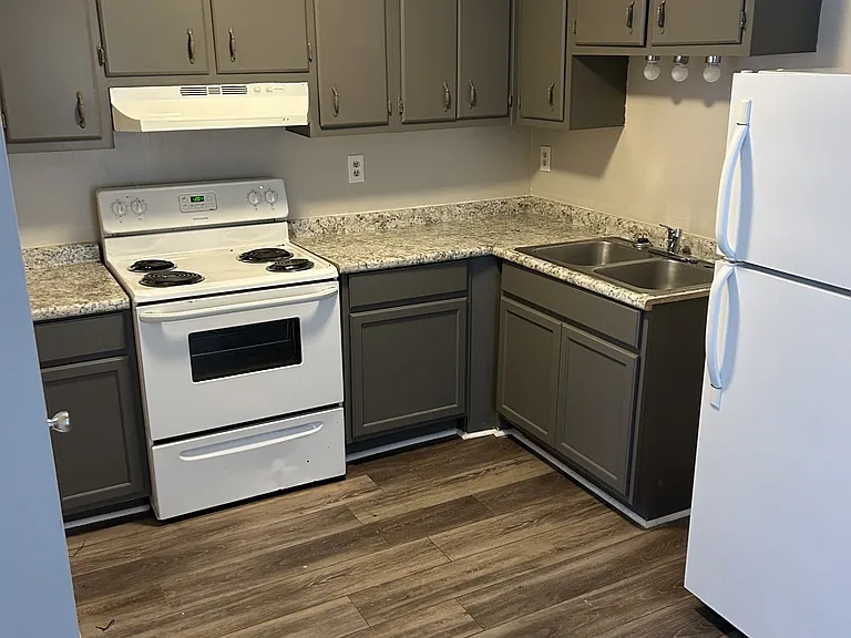 3813 Triana Blvd SW #201-E — Photo 27