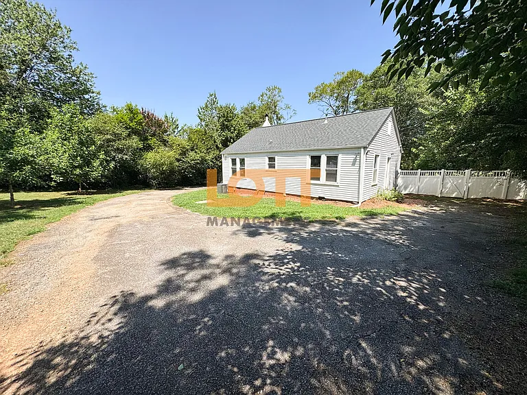 106 E C Ave — Photo 21