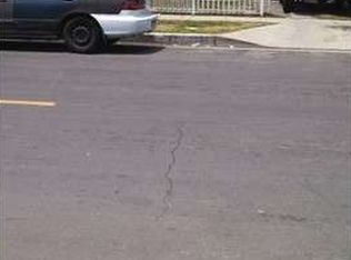 855 E 88th Pl, Los Angeles, CA 90002