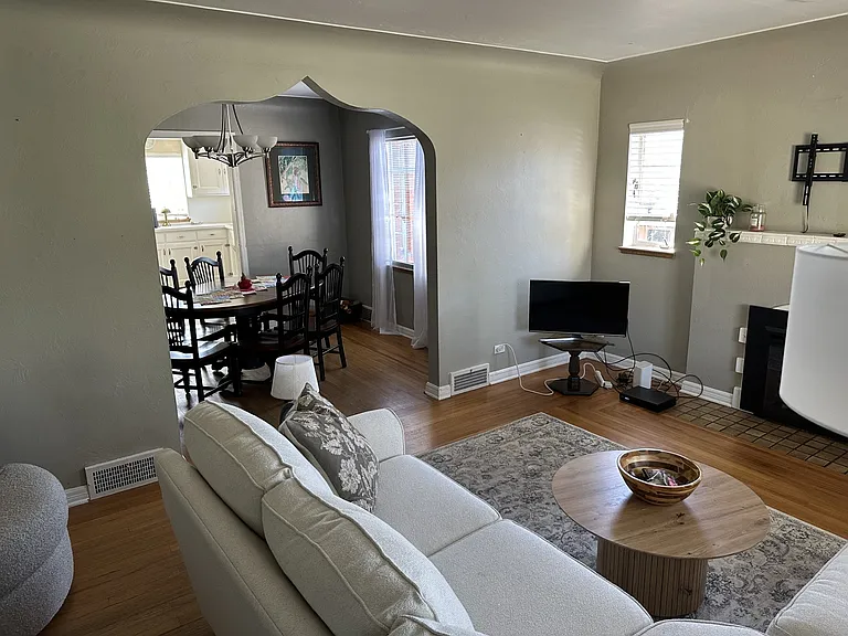 434 S High St #HOUSE — Photo 7