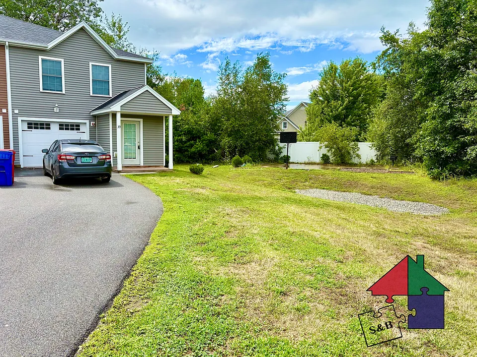 39 Cornelia Ct