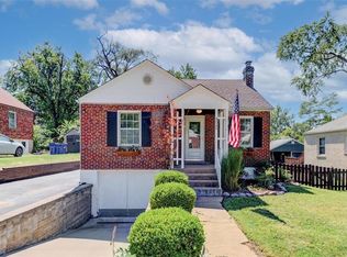 9020 Seneca Ln, Saint Louis, MO