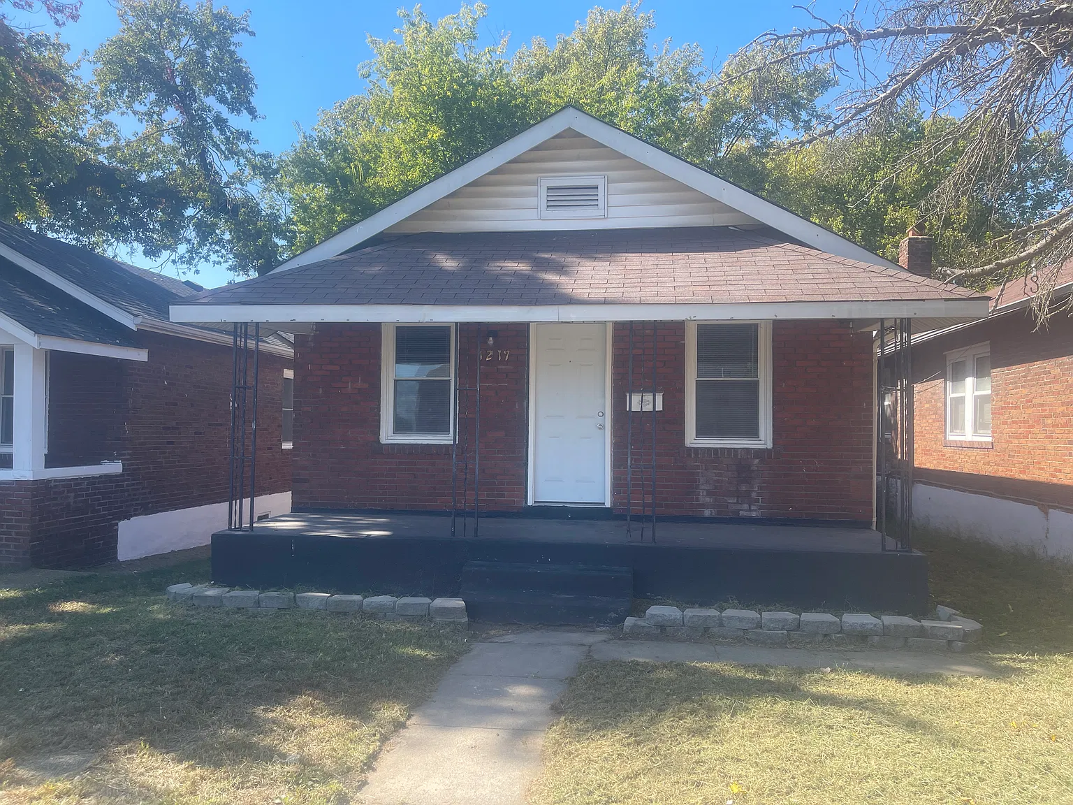2 bed, 882 sqft, $1,250 — Photo 2